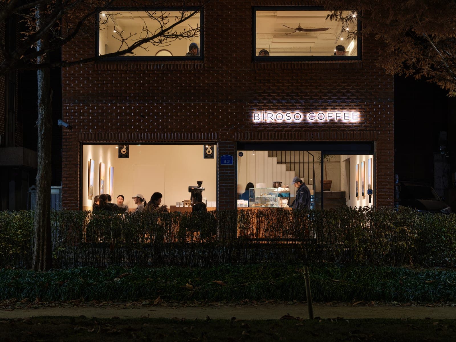 Biroso coffee, 신수점 1