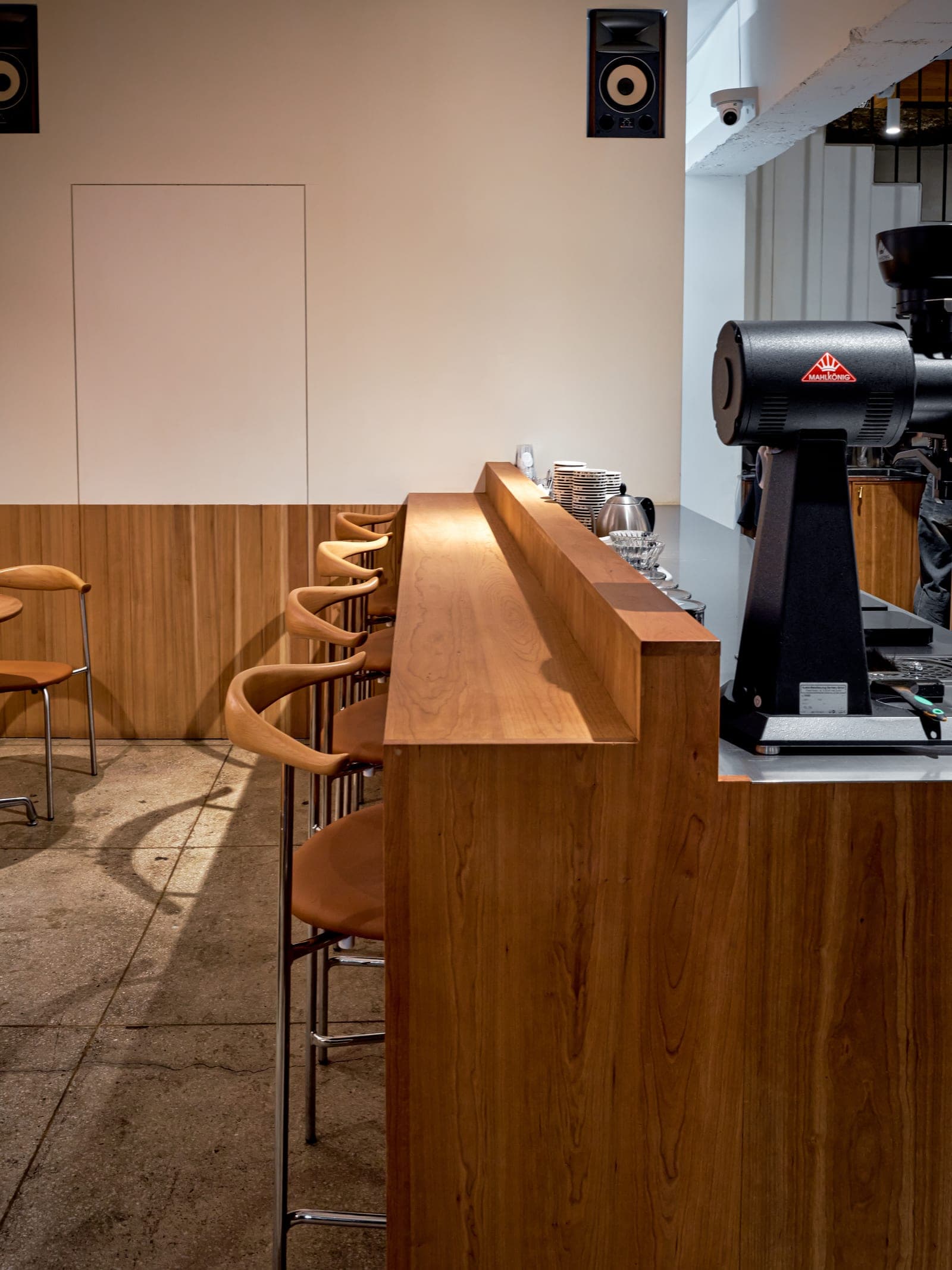 Biroso coffee, 신수점 9